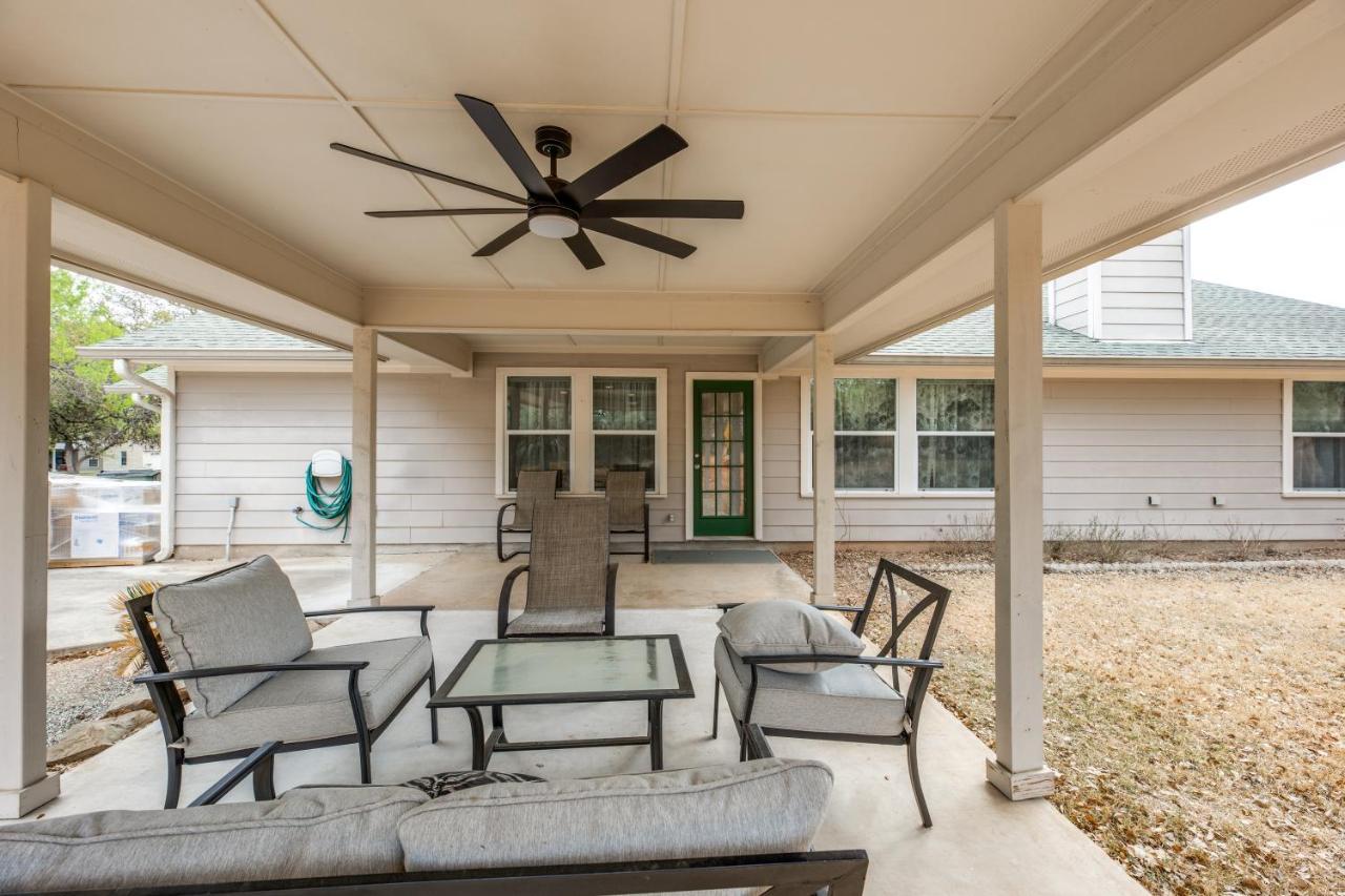 Spacious 5 Bdrm Home Mins To Wineries With Private Pool And Hot Tub! Джонсън Сити Екстериор снимка
