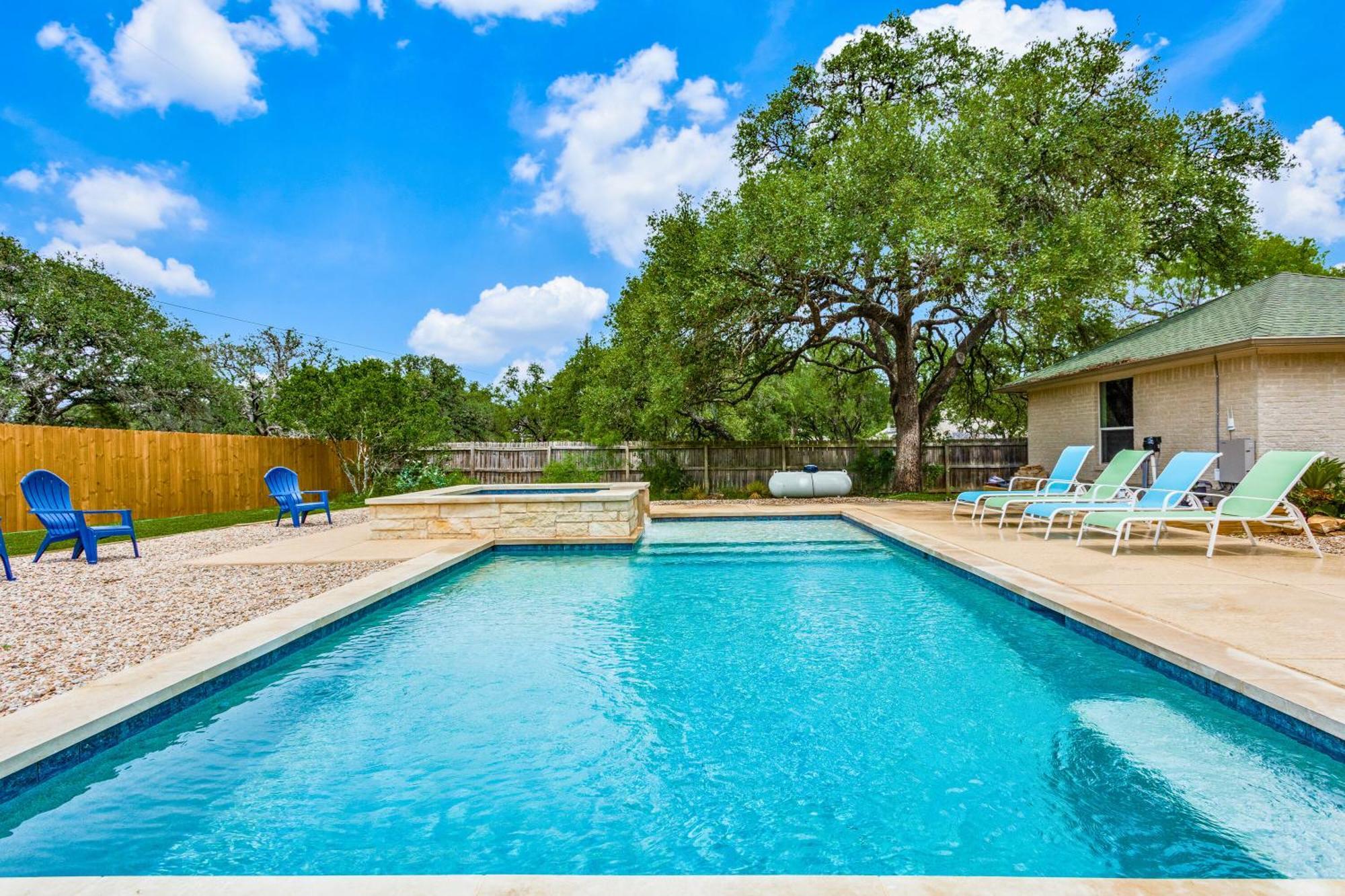 Spacious 5 Bdrm Home Mins To Wineries With Private Pool And Hot Tub! Джонсън Сити Екстериор снимка